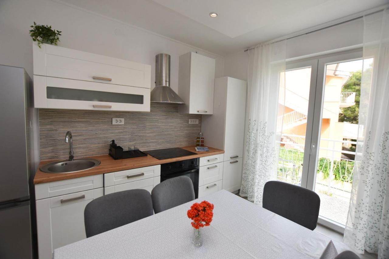 Apartments Dragica Primošten Esterno foto