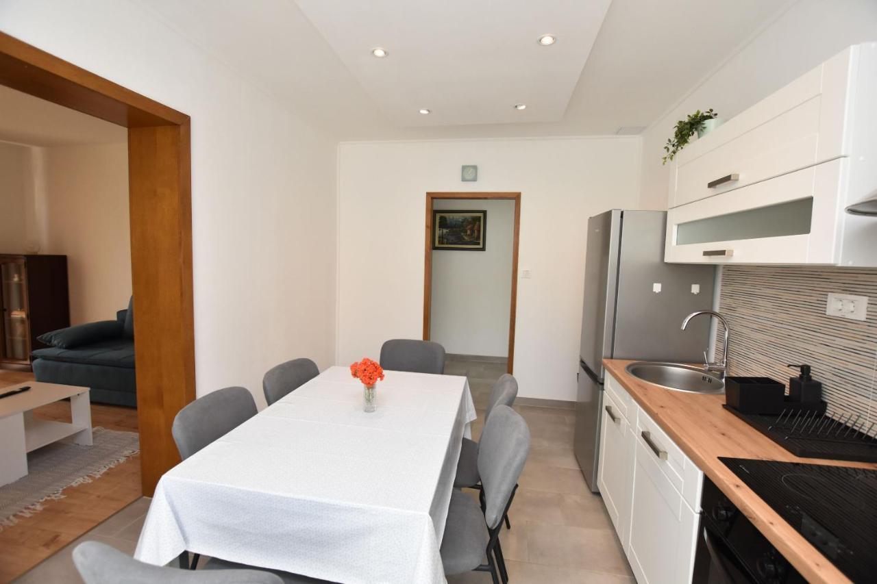 Apartments Dragica Primošten Esterno foto