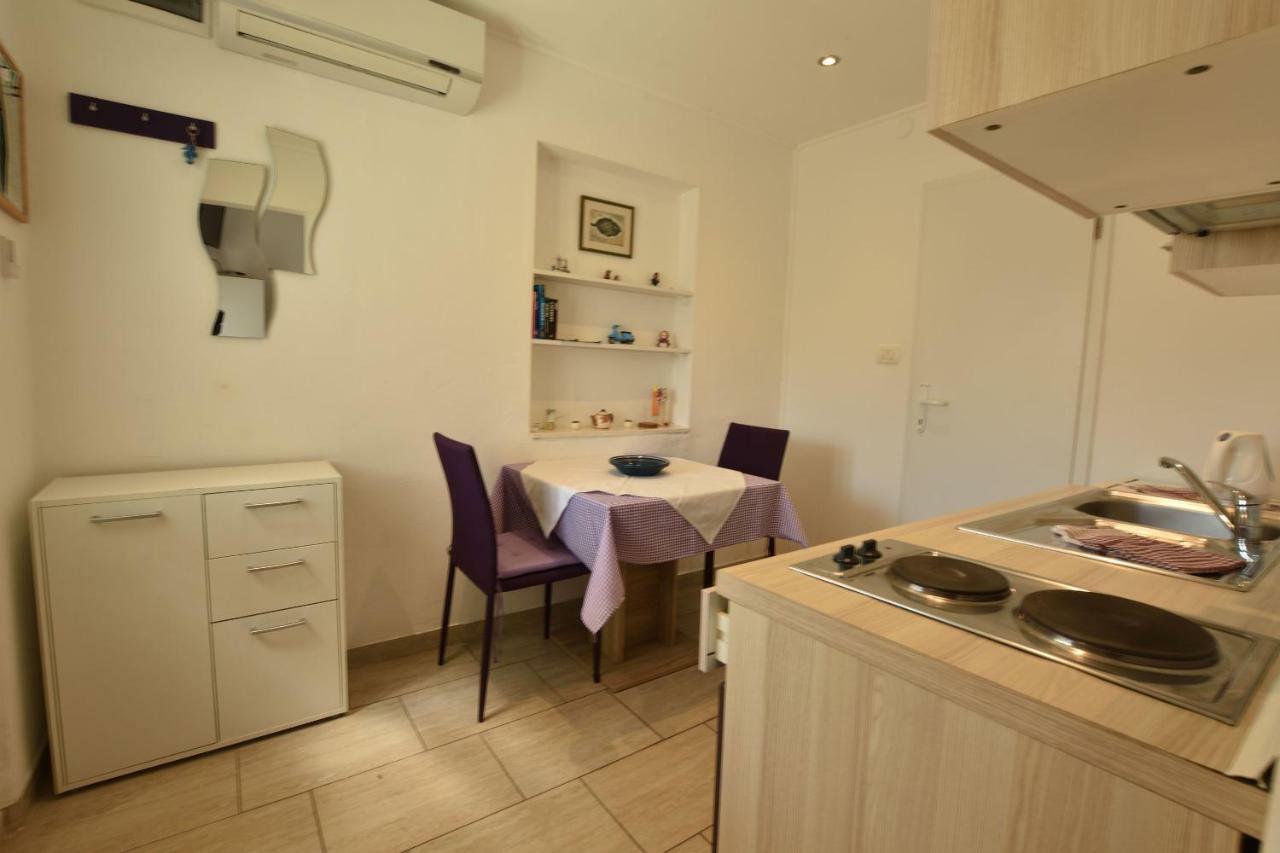 Apartments Dragica Primošten Esterno foto